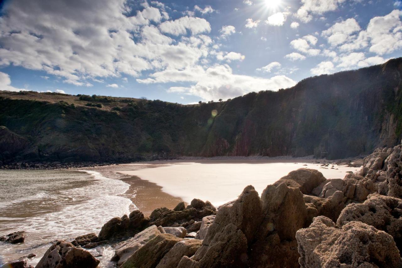 Yha Manorbier Pansiyon Tenby Dış mekan fotoğraf