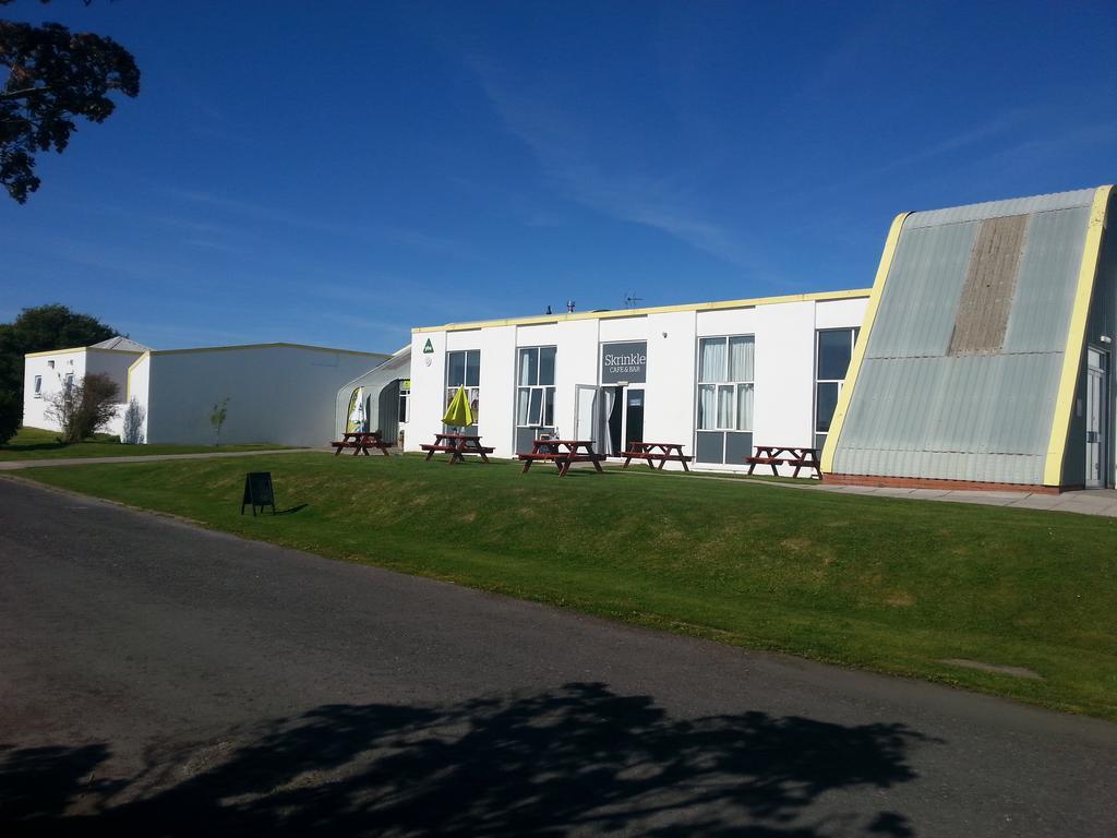 Yha Manorbier Pansiyon Tenby Dış mekan fotoğraf